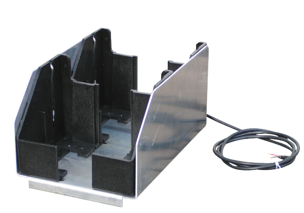 Modellbeispiel: Lade- und Transportbox aus Edelstahl für Tele-Blitz, bis zu 4 Akku-Leuchten (Art. 18715)