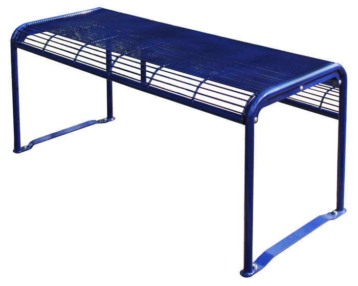 Modellbeispiel: Tisch -Dita-, aus Stahl, Abstellfläche aus Gitternetz, mobil, in violettblau (Art. 20971)