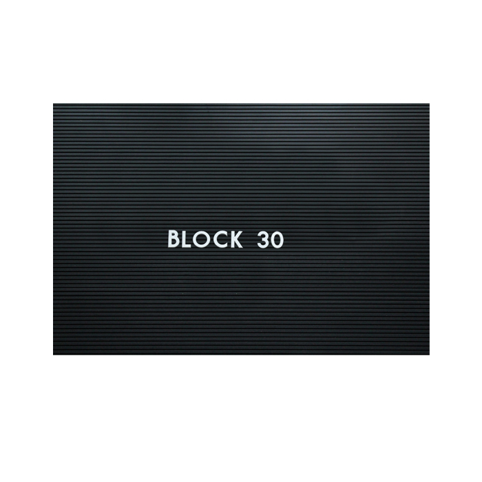 Modellbeispiel: Steckbuchstaben -Block-  Rillengummitafel nicht im Lieferumfang enthalten (Art. 41296)