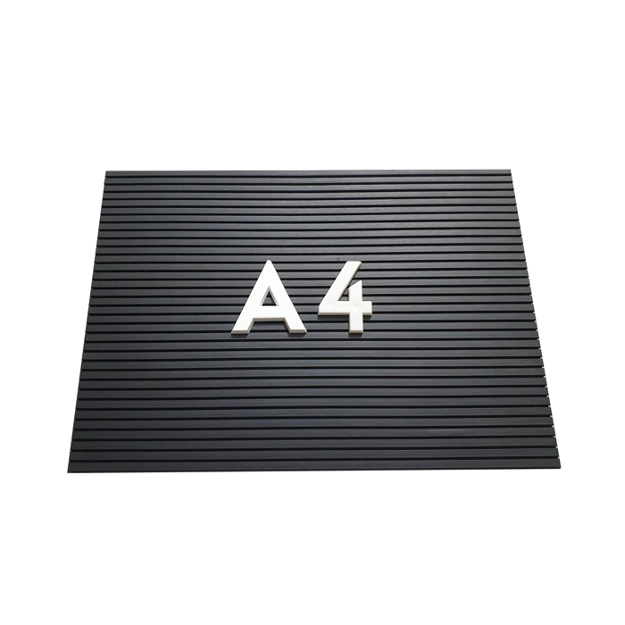 Modellbeispiel: Rillengummitafel auf Aluverbundplatte - Steckbuchstaben nicht im Lieferumfang enthalten! (Art. 41285)