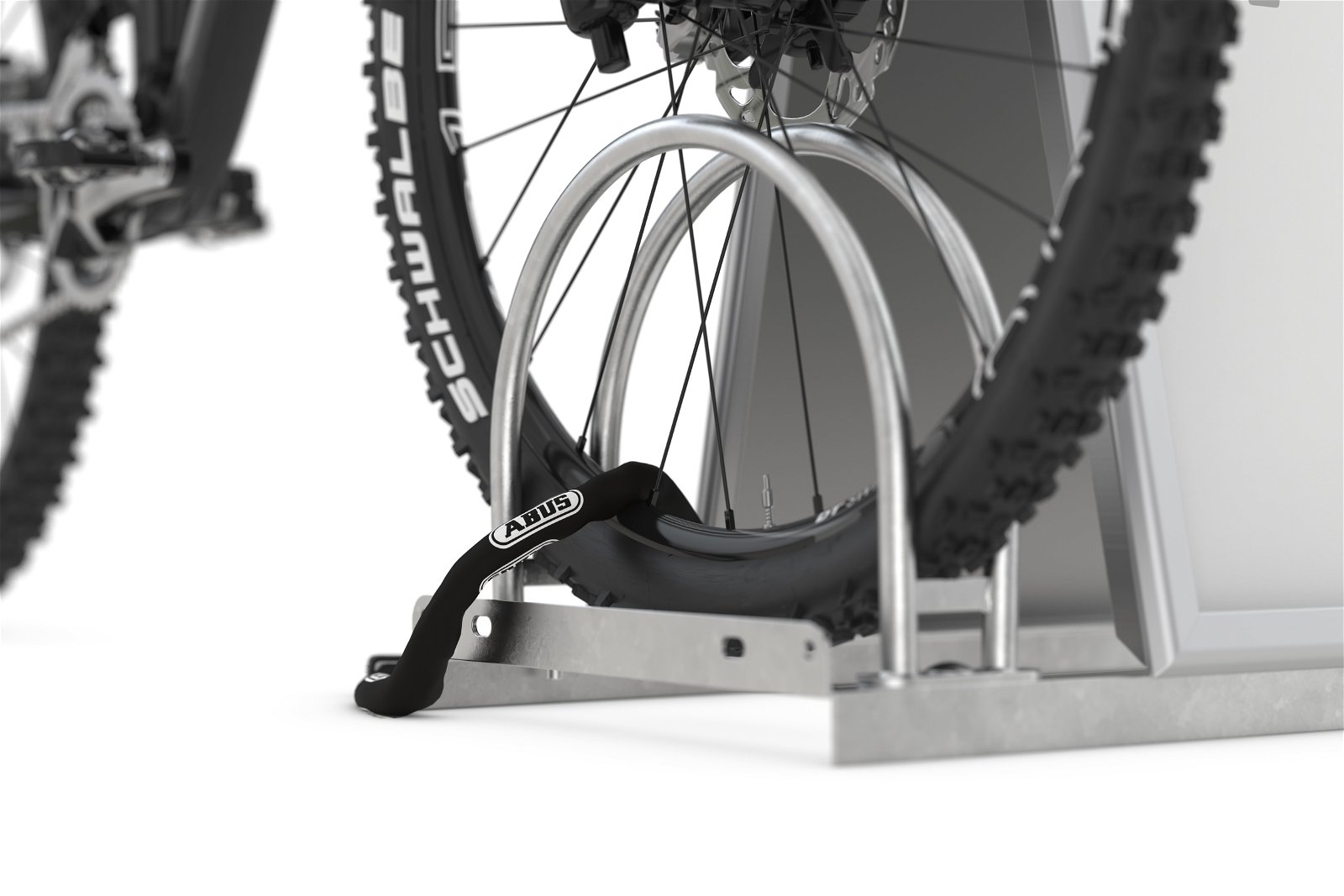 Modellbeispiel: Werbe-Fahrradständer Typ AW 5000 Nautic mit Wechselrahmen und Laufrollen  (Art. aw5112n)